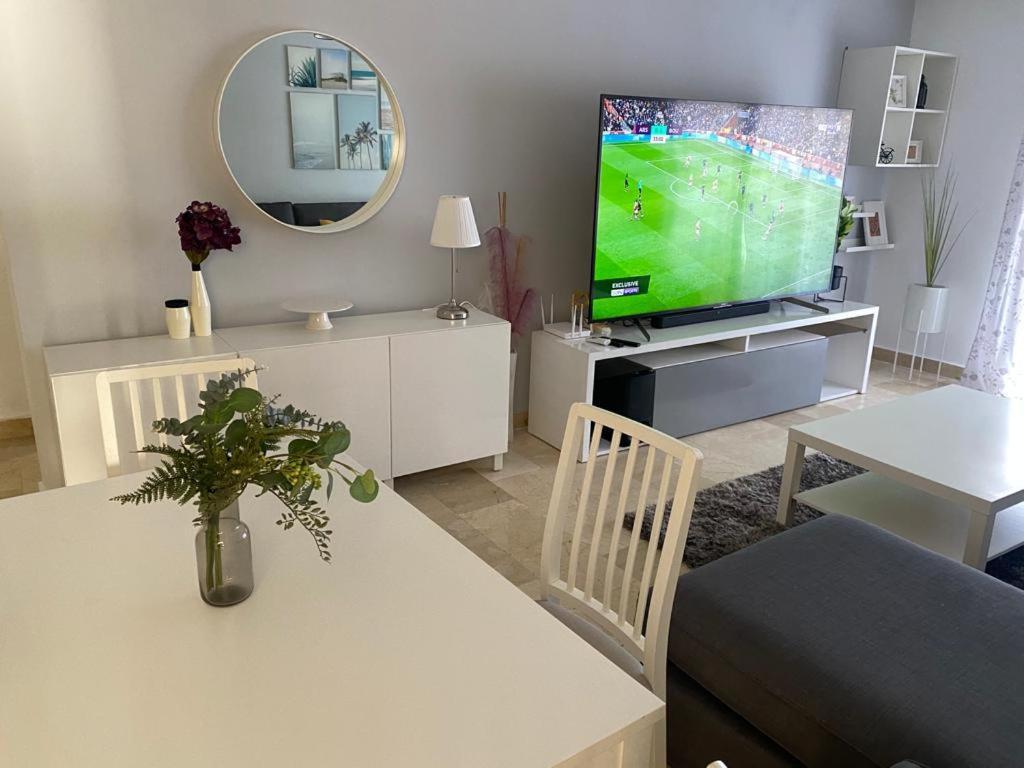 Appartement De Luxe Marina Saidia Avec Vue Sur Piscine Residence Tamaris Exteriör bild